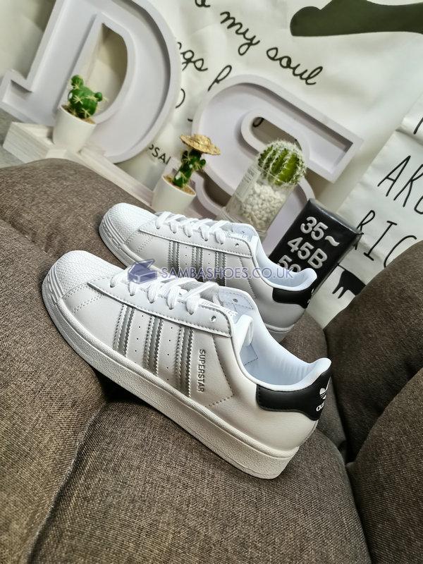 Adidas Superstar "Paris" - Cloud White/Silver Metallic/Core Black - HQ4256 Classic Originals Shoes