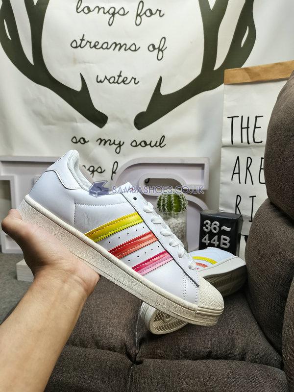 Adidas Superstar "Pride" - Cloud White/Cloud White/Off White - GW2415 Classic Originals Shoes