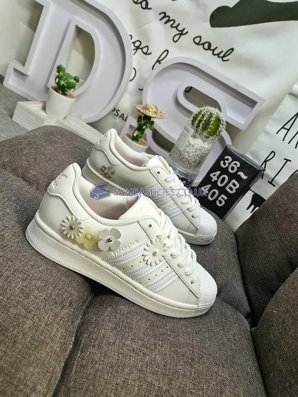 Adidas Superstar "Floral" - White Tint/Wonder Mauve/Wonder White - GX2172 Classic Originals Shoes