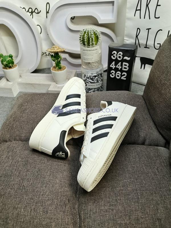 Andre Saraiva x Adidas Superstar "Love Graffiti" - Cream White/Cream White/Core Black - GZ1753 Classic Originals Shoes