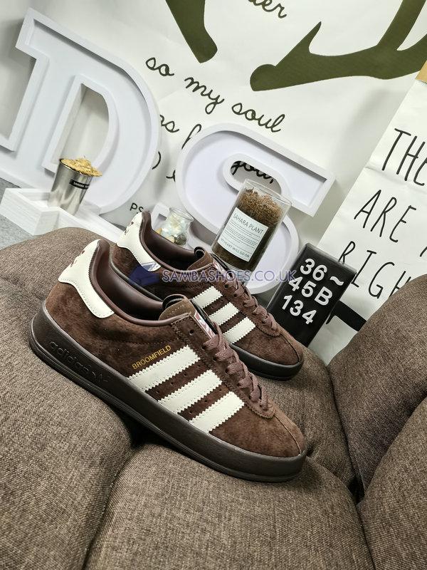 Adidas Broomfield "Brown White" - Brown/White/Gold - EF5734-2 Classic Originals Shoes