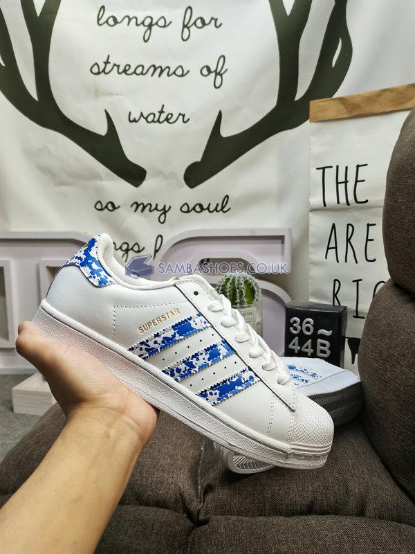 Adidas Superstar "White Blue Splatter" - Cloud White/Blue/Gold Metallic - FY7713 Classic Originals Shoes