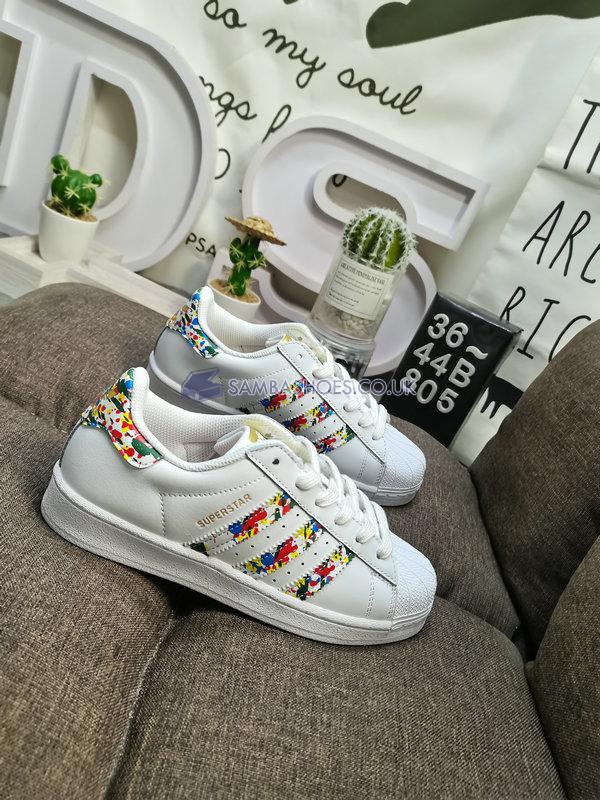 Adidas Superstar "White Splatter" - Cloud White/Cloud White/Gold Metallic - FX5540 Classic Originals Shoes