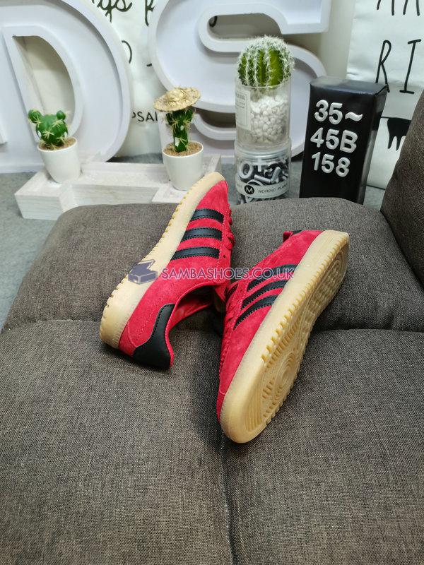 Adidas Bermuda "Scarlet" - Scarlet/Core Black/Gum - AQ1047 Classic Originals Shoes