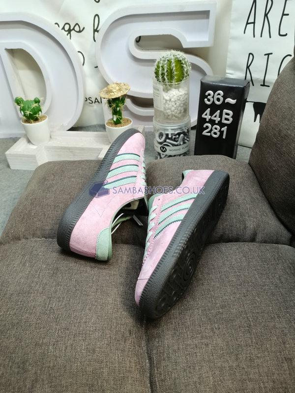 Adidas Malmo "Moderna Museet" size? Exclusive - Purple/Green - ID2783 Classic Originals Shoes