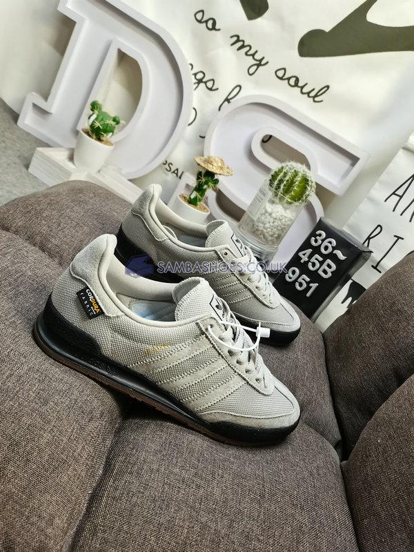 Adidas Jeans "Alumina Pantone" - Aluminium/Aluminium/Pantone - GX6952 Classic Originals Shoes