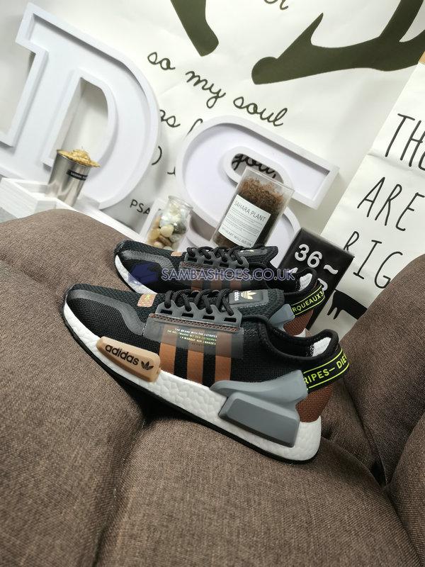 Adidas NMD_R1 V2 "Black Cardboard" - Core Black/Core Black/Cardboard - FY6862 Classic Originals Shoes