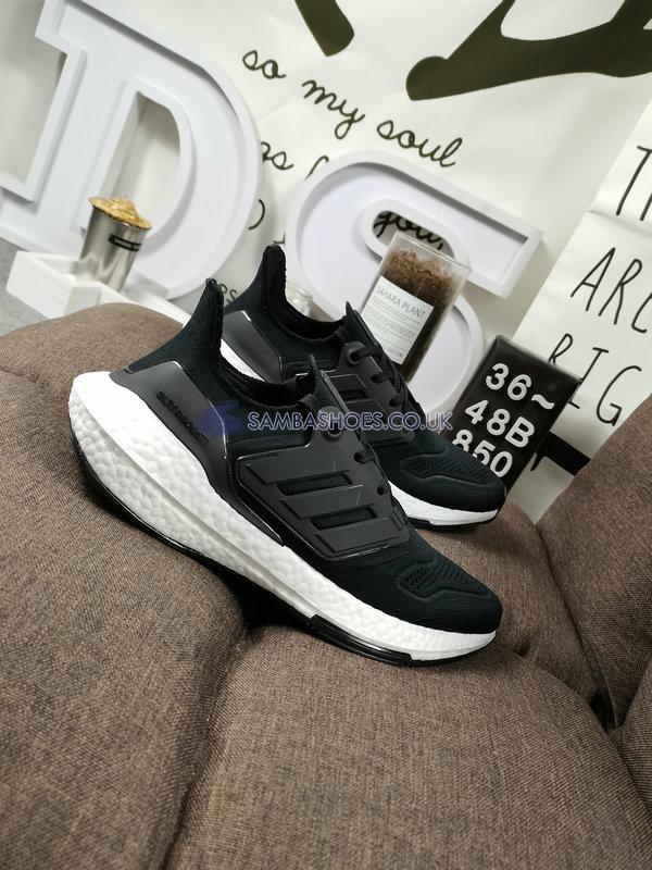 Adidas UltraBoost 22 "Black White" - Core Black/Core Black/Cloud White - GX3062 Classic Running Shoes