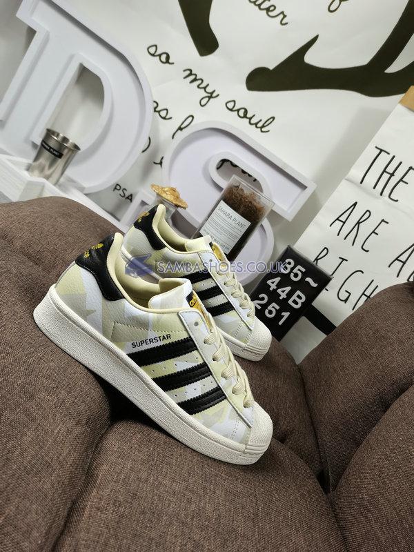 Adidas Superstar "Camo Sand" - Chalk White/Core Black-Sand - FW4392 Classic Originals Shoes