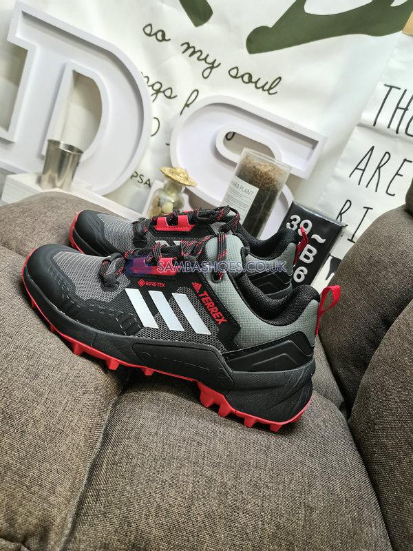 Adidas Terrex Swift R3 GTX "Grey Solar Red" - Grey Four/Wonder White/Solar Red - GW0254 Classic Outdoor & Hiking Shoes