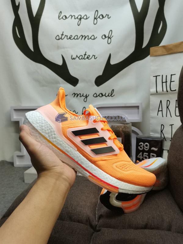 Adidas UltraBoost 22 "Flash Orange" - Flash Orange/Core Black/Cloud White - HR1029 Classic Running Shoes