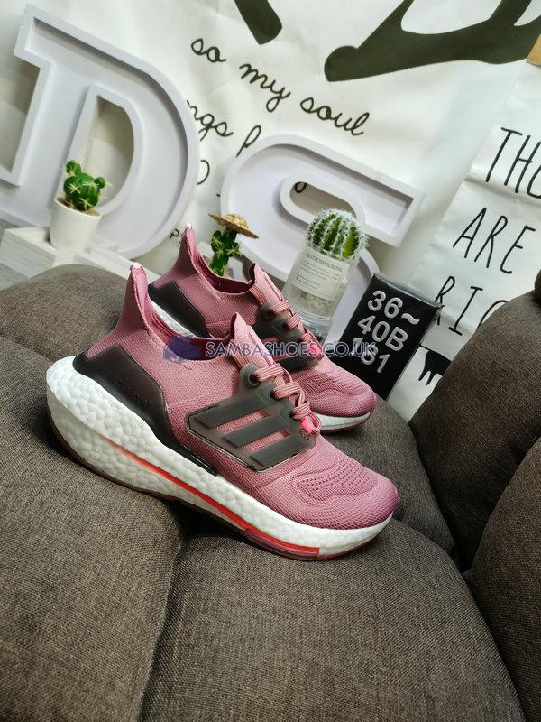 Adidas UltraBoost 22 "Magic Mauve" - Magic Mauve/Legacy Purple/Turbo - GX5588 Classic Running Shoes