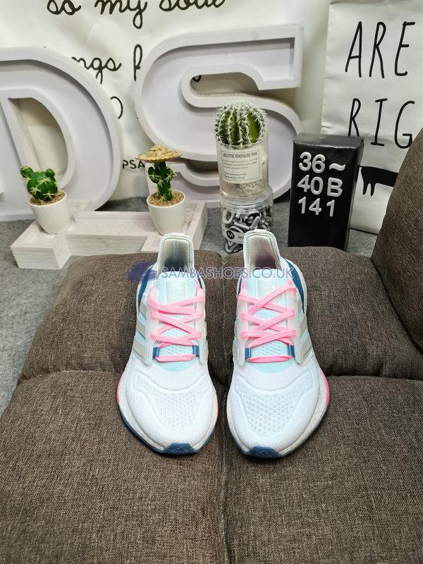 Adidas UltraBoost 22 "White Almost Blue" - Cloud White/Grey One/Almost Blue - GX9784 Classic Running Shoes