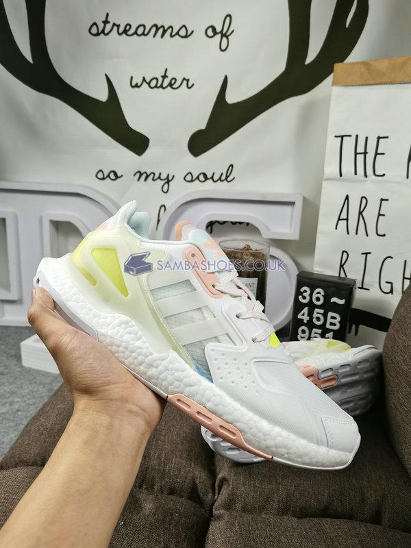 Adidas Wmns Day Jogger "Cloud White Glow Pink" - Cloud White/Cloud White/Glow Pink - GW4914 Classic Originals Shoes