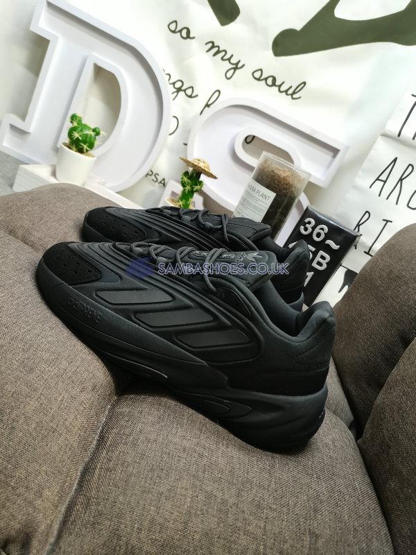 Adidas Ozelia "Black Carbon" - Core Black/Core Black/Carbon - H04250 Classic Originals Shoes